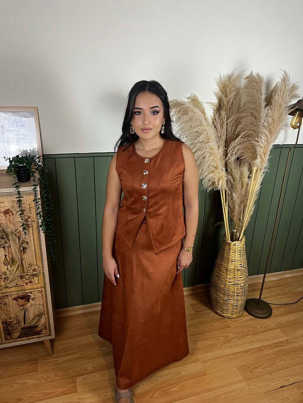 KİREMİT RENGİ SÜET ETEK YELEK TAKIM