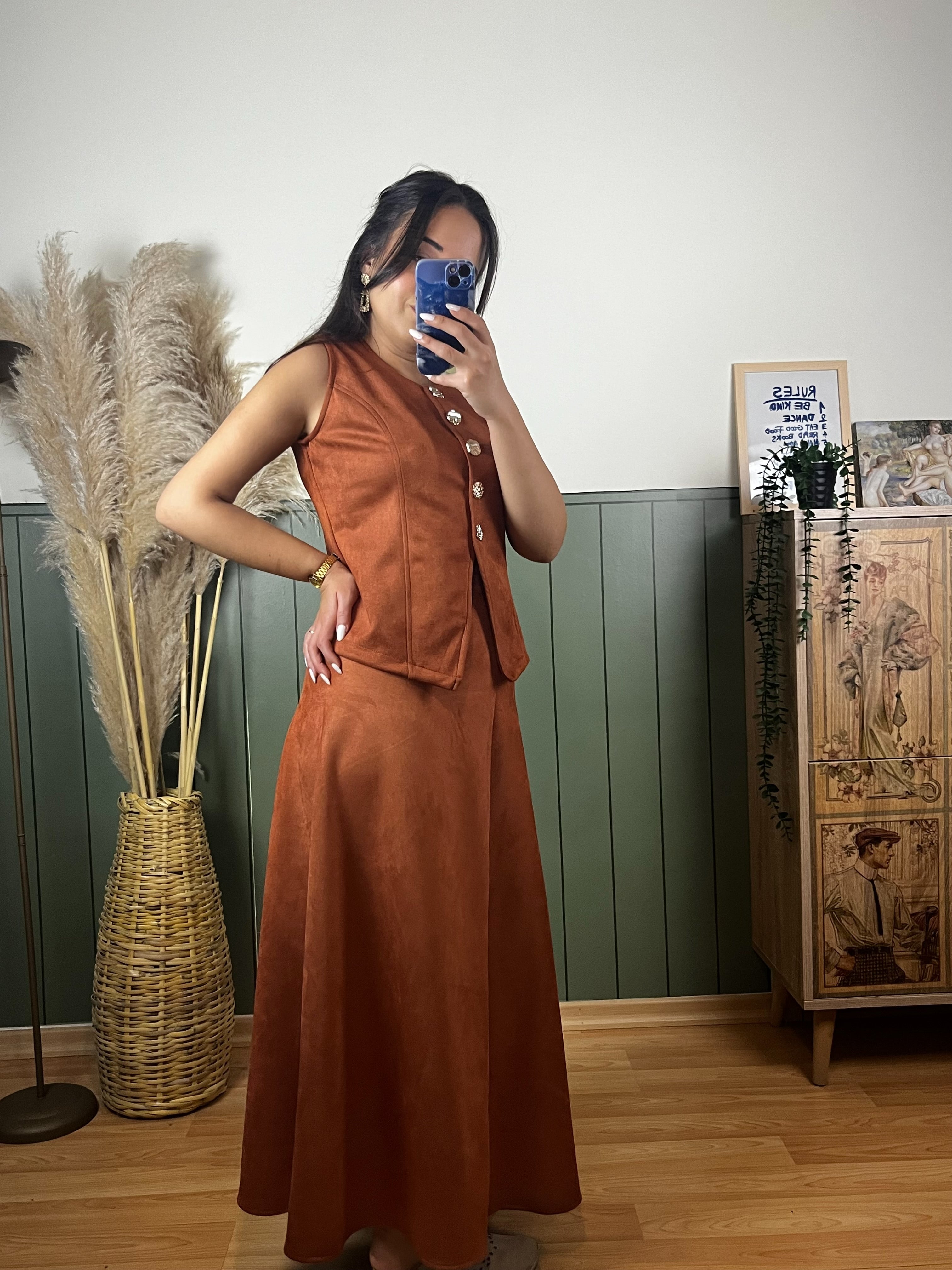 KİREMİT RENGİ SÜET ETEK YELEK TAKIM